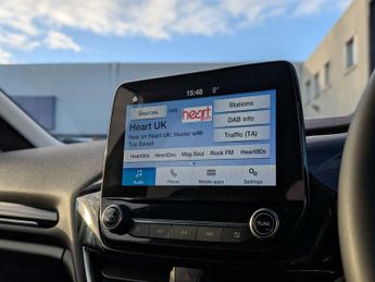 Ford Fiesta 1.0 EcoBoost Hybrid mHEV 125 Titanium 5dr Auto