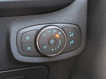 Ford Fiesta 1.0 EcoBoost Hybrid mHEV 125 Titanium 5dr Auto