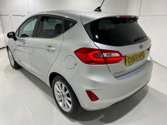 Ford Fiesta 1.0 Turbo EcoBoost (100PS) Automatic Titanium 5dr.