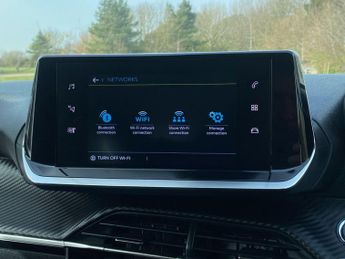 Peugeot 208 50kWh E-Style Auto 5dr (7.4kW Charger)