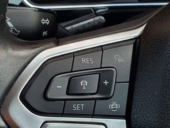 Volkswagen T-cross 1.0 TSI 115 SEL 5dr DSG
