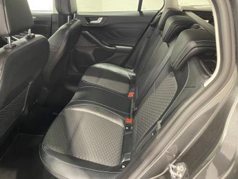 Ford Focus 1.0 Turbo EcoBoost (125PS) Automatic Titanium X 5dr ESTATE.