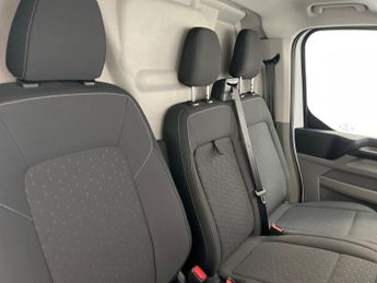 Ford Transit Custom 320 Limited L1 H1 SWB 2.0 EcoBlue 136ps Auto