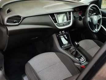 Vauxhall Grandland X 1.2 Turbo SE 5dr