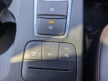 Ford Kuga 2.5 PHEV ST-Line 5dr CVT