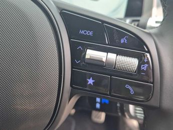 Hyundai Ioniq 6 E (228ps) Ultimate 77kWh (Single Motor) RWD