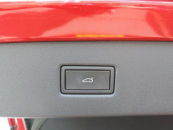 Ford Capri 210kW Select 77kWh 5dr Auto