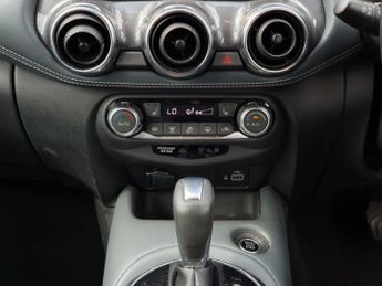 Nissan Juke 1.0 DiG-T Tekna 5dr DCT