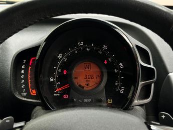 Toyota AYGO 1.0 VVT-i X-Trend 5dr x-shift