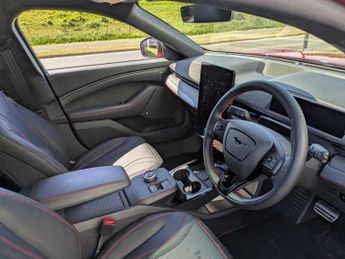 Ford Mustang Mach-E Extended Range 91kWh Premium SUV 5dr Electric Automatic (294 ps)