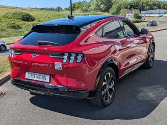 Ford Mustang Mach-E Extended Range 91kWh Premium SUV 5dr Electric Automatic (294 ps)