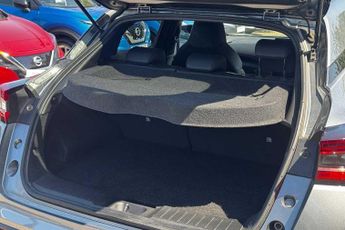 Nissan Juke 1.0 DIG-T N-Connecta (114ps) DCT 5-Door