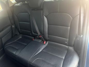 Kia Niro 1.6 GDi Hybrid 3 5dr DCT