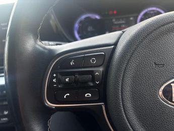 Kia Niro 1.6 GDi Hybrid 3 5dr DCT