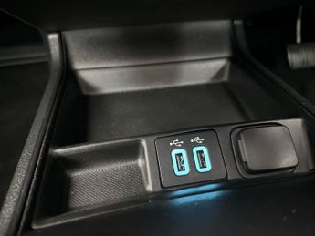 Ford Mondeo Estate Titanium Edition 2.0 Hybrid 187PS Auto