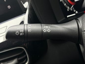 Nissan Juke 1.0 DiG-T Tekna 5dr DCT