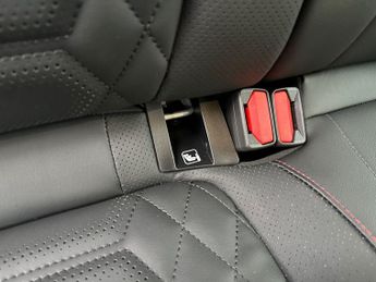 Ford Focus Estate ST-Line X 1.0 MHEV 155PS Auto