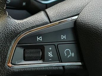 SEAT Arona 1.6 TDI 115 SE Technology Lux [EZ] 5dr