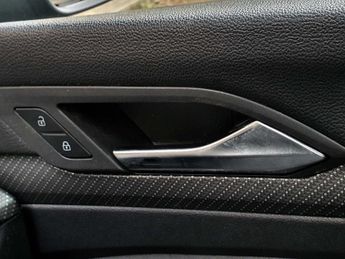 Volkswagen Golf 1.5 eTSI 150 R-Line 5dr DSG