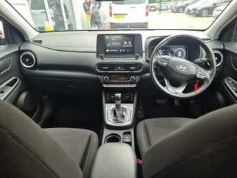 Hyundai Kona SUV 1.6 GDi (141ps) SE Connect Hybrid DCT