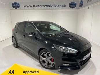 Ford Focus 2.0 Turbo EcoBoost (250PS) 6 spd ST-3 5dr