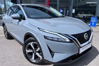 Nissan Qashqai 1.3 DIG-T (160ps) N-Connecta
