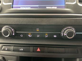 Peugeot Expert 1000 Professional Premium L1 H1 Standard 1.5 BlueHDi 100ps
