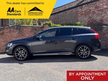 Volvo V60 D4 CROSS COUNTRY LUX NAV AWD