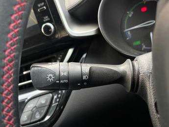 Toyota C-HR 1.8 Hybrid GR Sport 5dr CVT