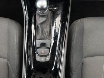 Toyota C-HR 1.8 Hybrid GR Sport 5dr CVT