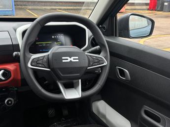 Dacia Spring 27kWh Expression 45 33kW 5dr Auto