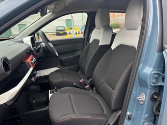 Dacia Spring 27kWh Expression 45 33kW 5dr Auto