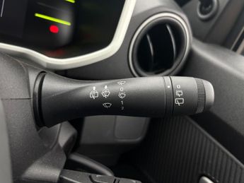 Dacia Spring 27kWh Expression 45 33kW 5dr Auto
