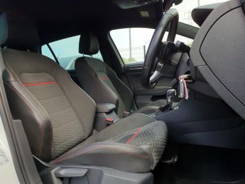 Volkswagen Golf 2.0 TSI 245 GTI Performance 5dr DSG