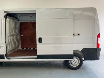 Vauxhall Movano 3500 Dynamic L3 H2 LWB 2.2 Turbo D 140ps