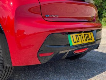 Peugeot 208 50kWh GT Premium Auto 5dr