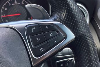 Mercedes-Benz C Class 4.0 C63 V8 BiTurbo AMG (Premium) Cabriolet SpdS MCT Euro 6 (s/s)