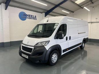 Peugeot Boxer 2.2 BlueHDi 435 Professional L4 H2 Euro 6 (s/s) 5dr