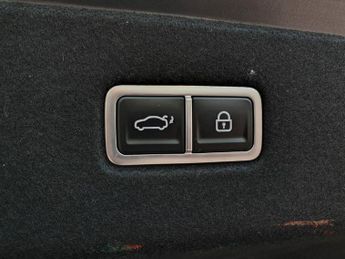 Hyundai Ioniq 6 239kW Ultimate 77kWh 4dr AWD Auto