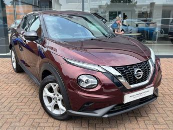 Nissan Juke 1.0 DIG-T N-Connecta (114ps) 5-Door Hatchback