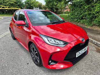 Toyota Yaris 1.5 VVT-h Design E-CVT Euro 6 (s/s) 5dr