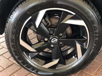 Nissan Juke 1.0 DiG-T 114 N-Connecta 5dr DCT