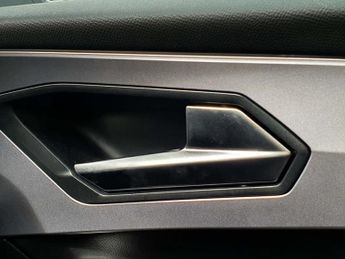 SEAT Leon 1.5 eTSI 115 FR Sport 5dr DSG [DAP]