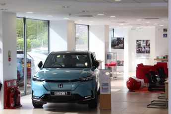 Honda Honda E (113kw) Advance (17in Alloy)