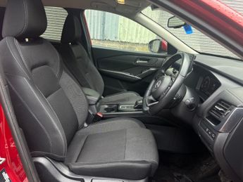 Nissan Qashqai 1.3 DiG-T MH 158 N-Connecta 5dr Xtronic