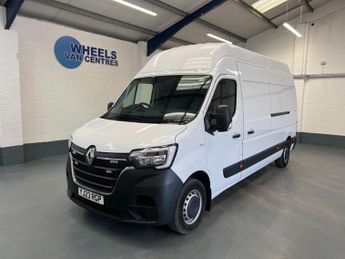 Renault Master 2.3 dCi 35 Start FWD LWB High Roof Euro 6 4dr