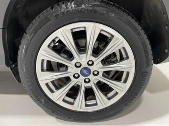 Ford Kuga 2.0 TDCi (150PS) 6 spd Titanium Edition 2WD 5dr.