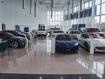 Tesla Model Y Long Range AWD 5dr Auto