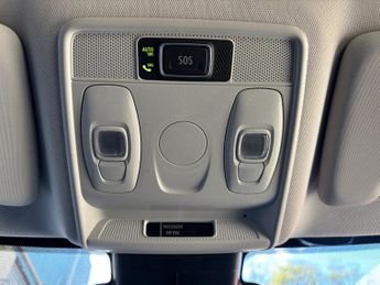 Renault Arkana 1.6 E-TECH Hybrid 145 Iconic 5dr Auto