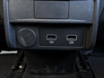Renault Arkana 1.6 E-TECH Hybrid 145 Iconic 5dr Auto